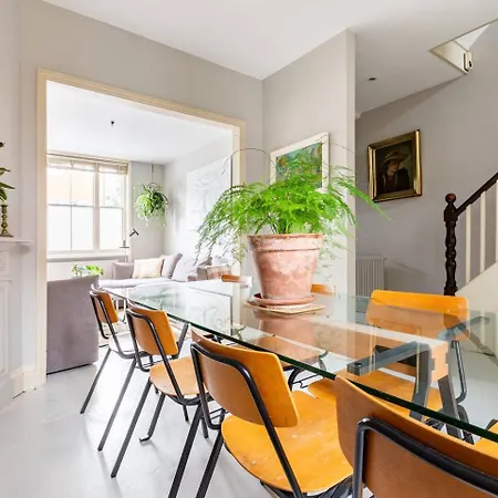 Beautiful Victorian London Townhouse - 5 Bedrooms